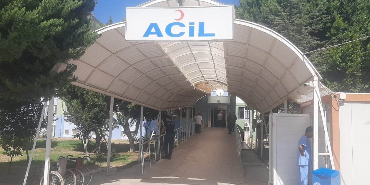 İskeleden Denize Düşen 2 Yaşındaki Çocuk Boğuldu