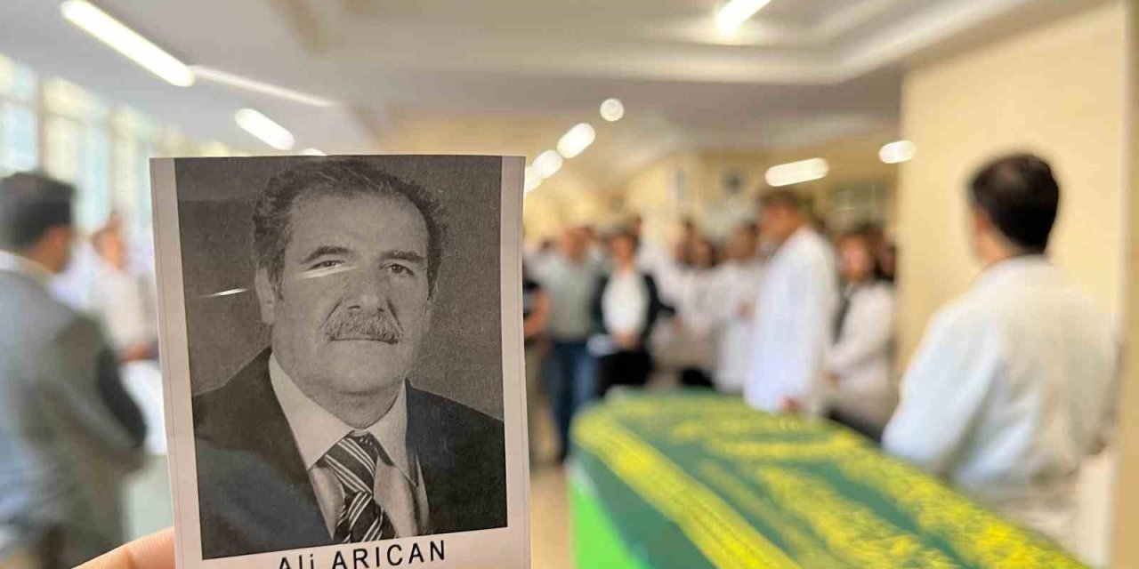 Ali Amcanın Bedeni 6 Yılda 10 Bin Tıp Öğrencisine Işık Oldu