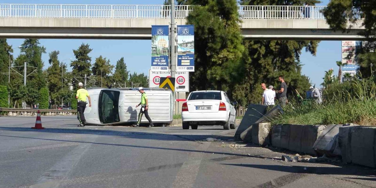 Takla Atan Araçtan Burnu Bile Kanamadan Çıktı