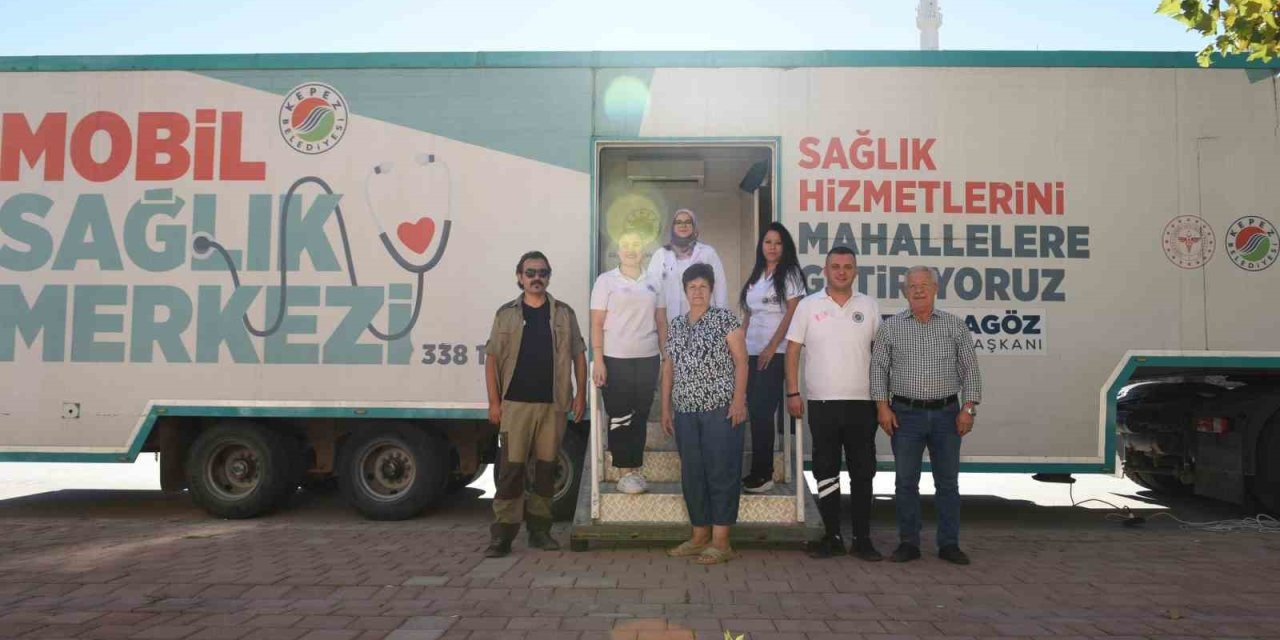 Kepez’in Mobil Sağlık Tırı Mahallelerde