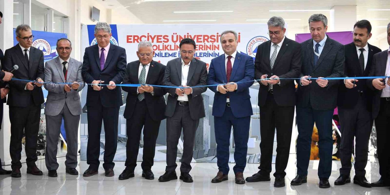 Erü Tıp Fakültesi Gevher Nesibe Hastanesi’nin Poliklinik Girişi Ve Kan Alma Üniteleri Açıldı