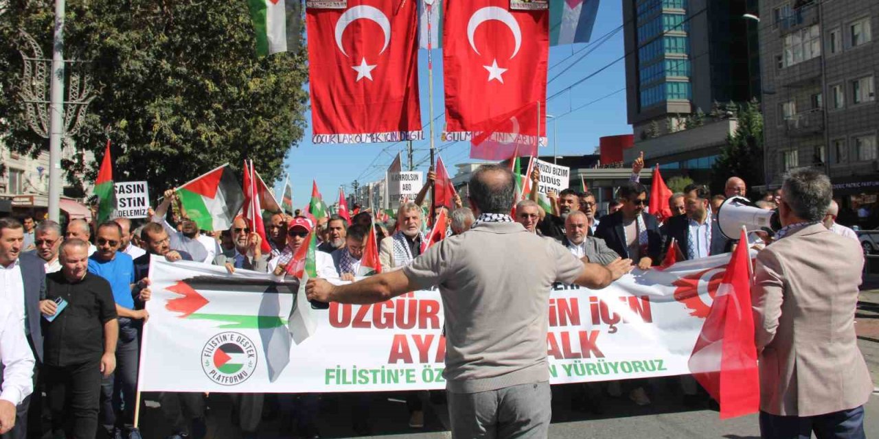 Kayserililer Filistin’e Destek İçin Yürüdü