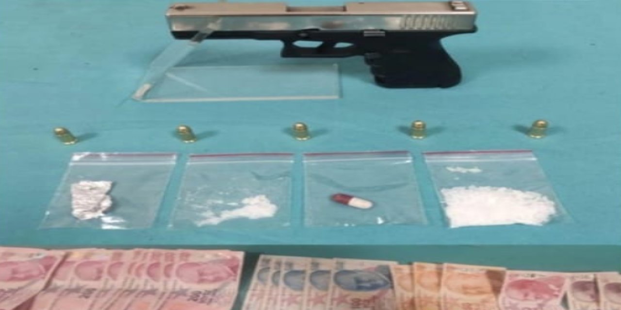 Kesinleşmiş Hapis Cezasıyla Aranan 2 Şüpheli Yakalandı