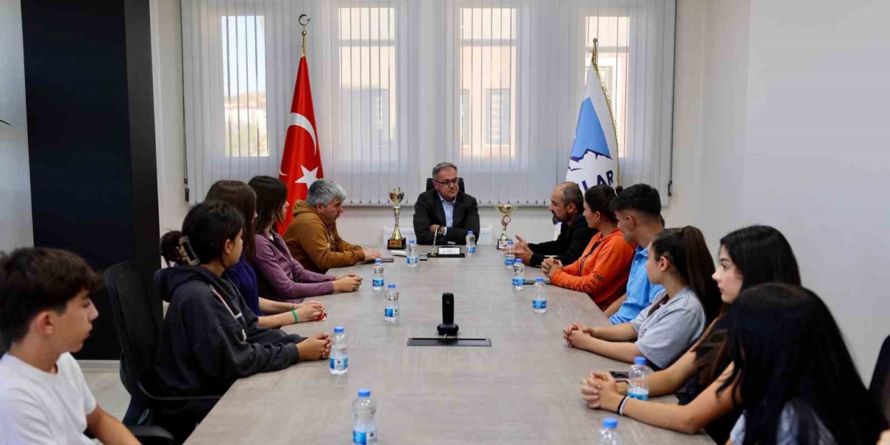 Hadak’tan Başkan Özldoğan’a Ziyaret