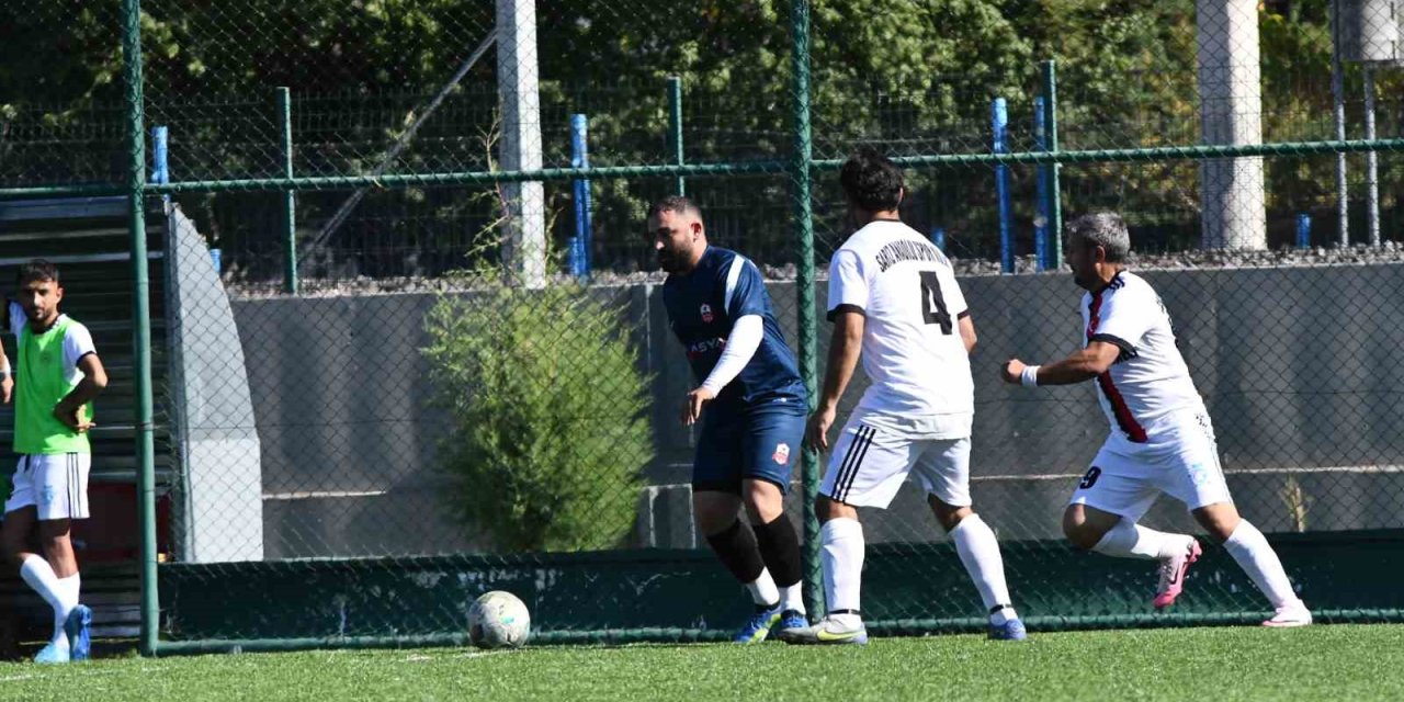 Kayseri 1. Amatör Küme: Gültepespor: 4 - Sarız Anadoluspor: 2