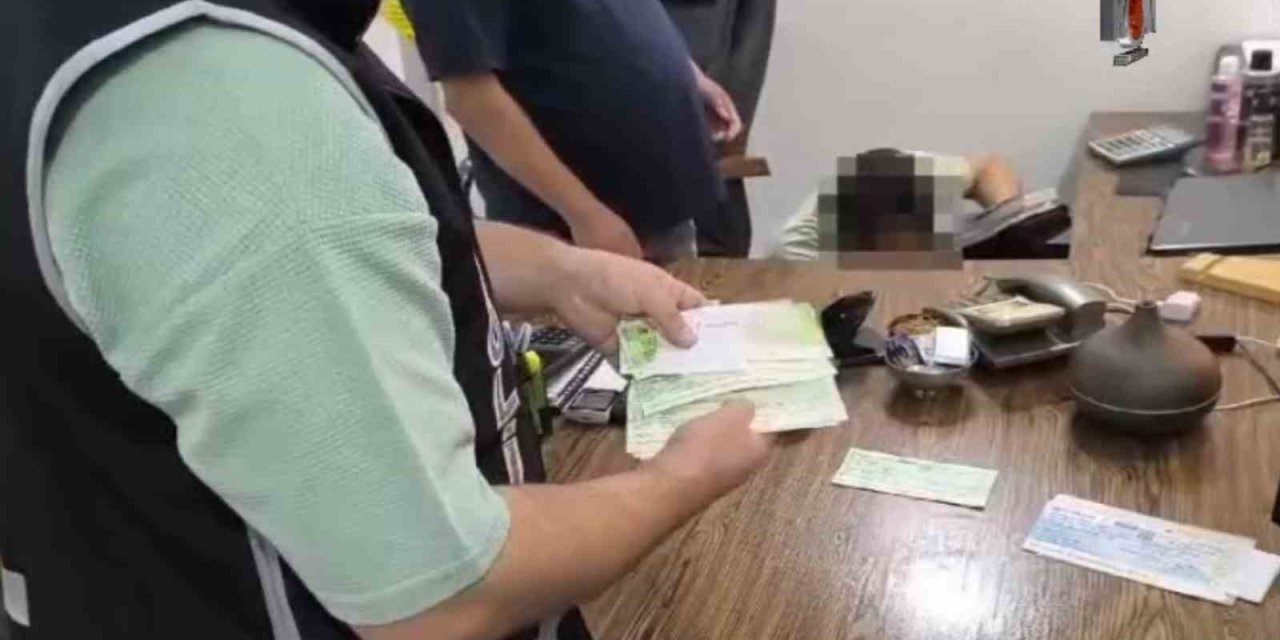 Antalya’da 200 Milyon Tl’lik Tefeci Operasyonu: 5 Tutuklama