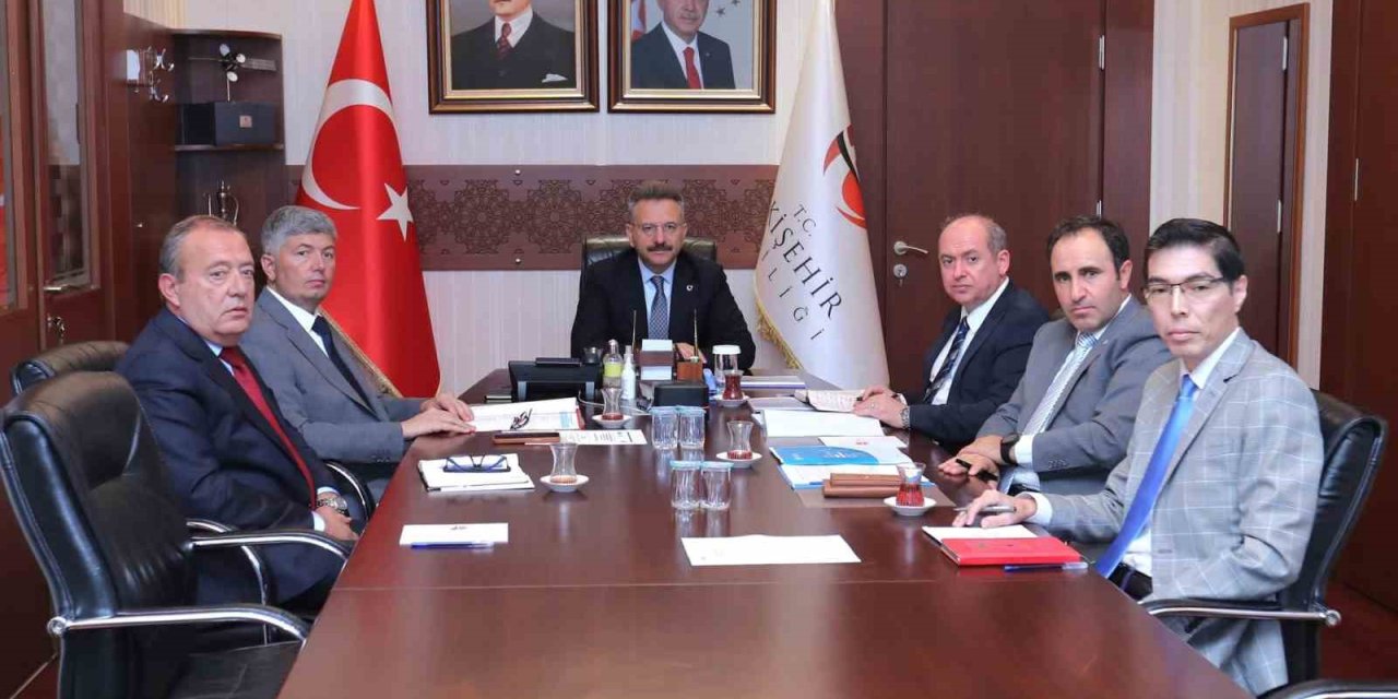 Vali Aksoy, İl Afet Risk Azaltma Planı Toplantısına Katıldı