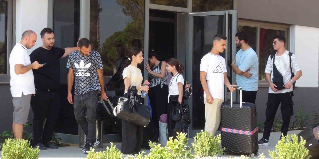 İsrail’in Saldırılarından Kaçanları Taşıyan 5. Gemi De Geldi