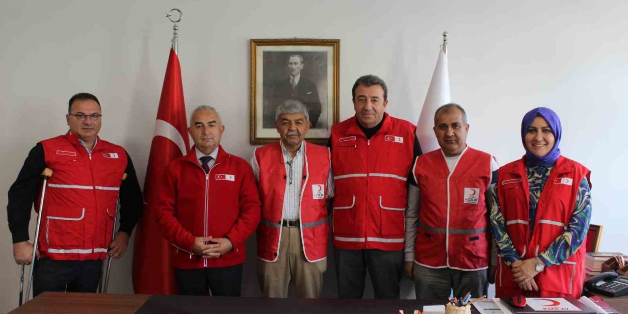 Türk Kızılay’ı Engellileri Sevindirdi