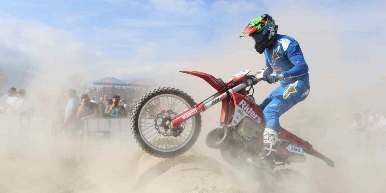 Sea To Sky Enduro Motosiklet Yarışı’nda İlk Günün Lideri Billy Bolt