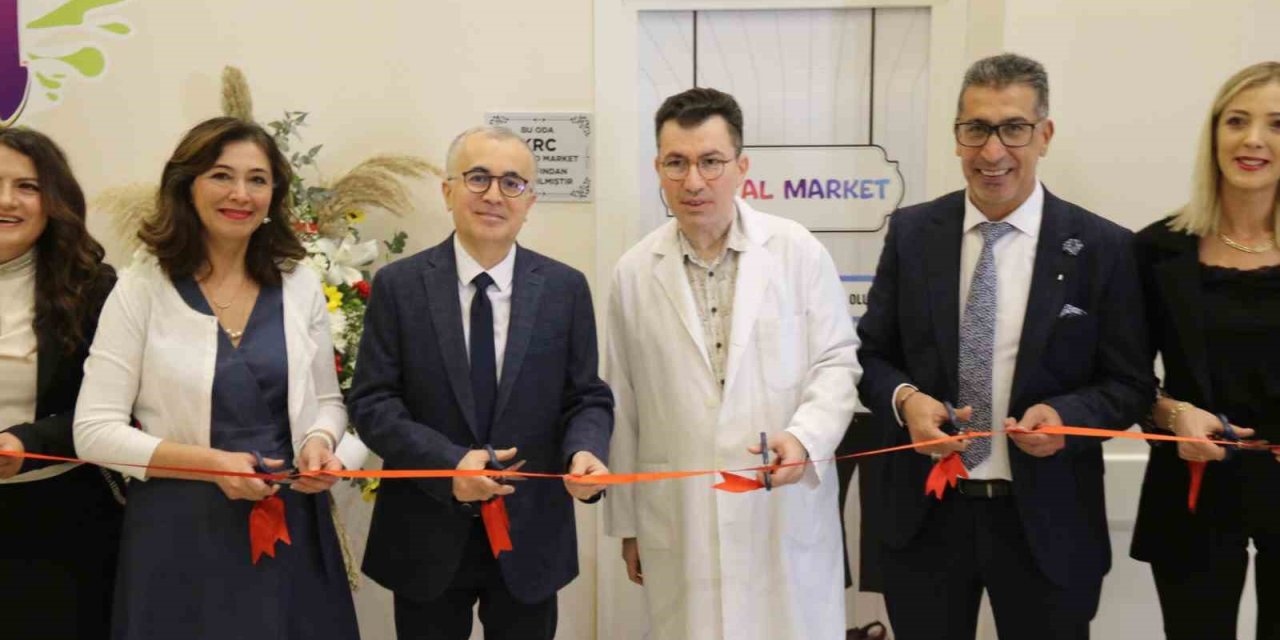 Esogü Prof. Dr. Servet Bilir Onkoloji Merkezi’nde Sosyal Market Hizmete Açıldı