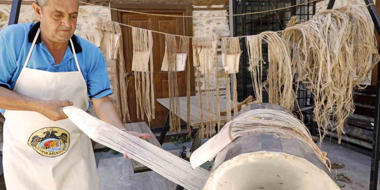 İpekle Muz Lifi Buluştu, Yeni Kumaş Elde Edildi