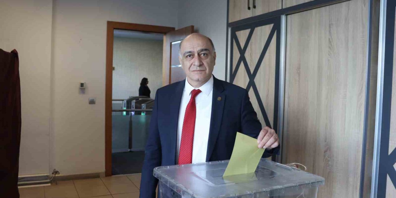 Kayseri Barosu’nda Oy Kullanma İşlemi Başladı