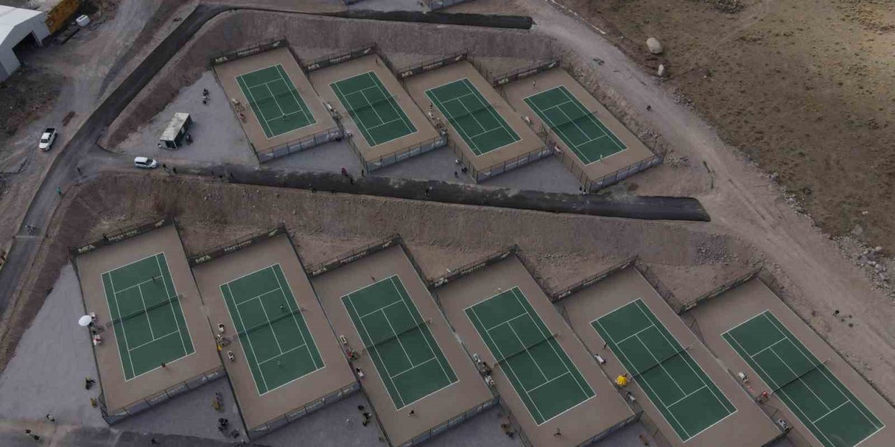 Erciyes, İlk Kez Uluslararası Tenis Turnuvasına Ev Sahipliği Yapacak