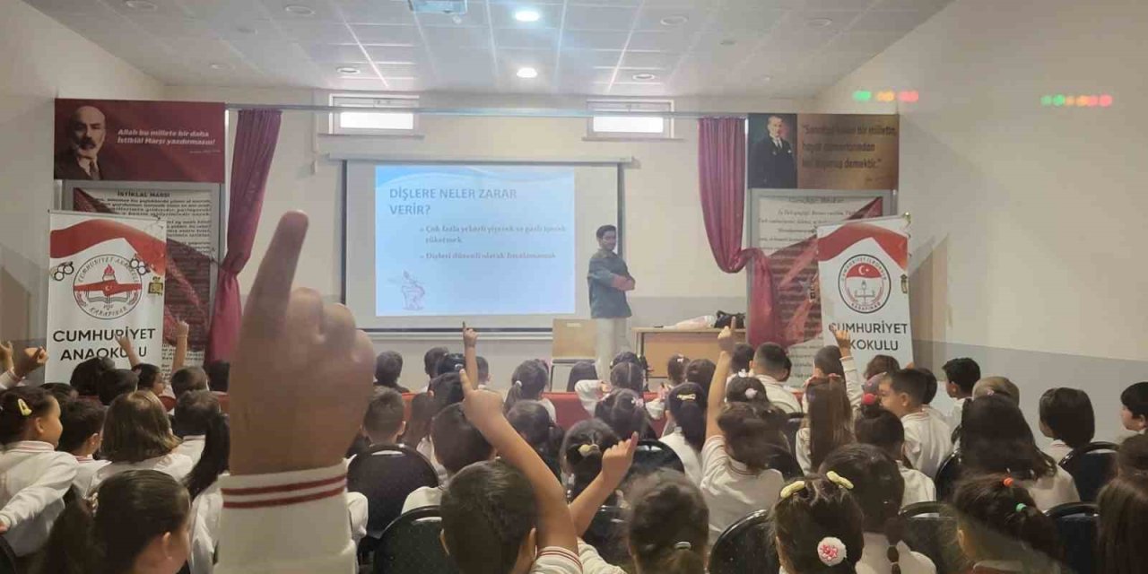 Karapınar’da İlkokul Öğrencilerine Ağış Diş Sağlığı Eğitimi