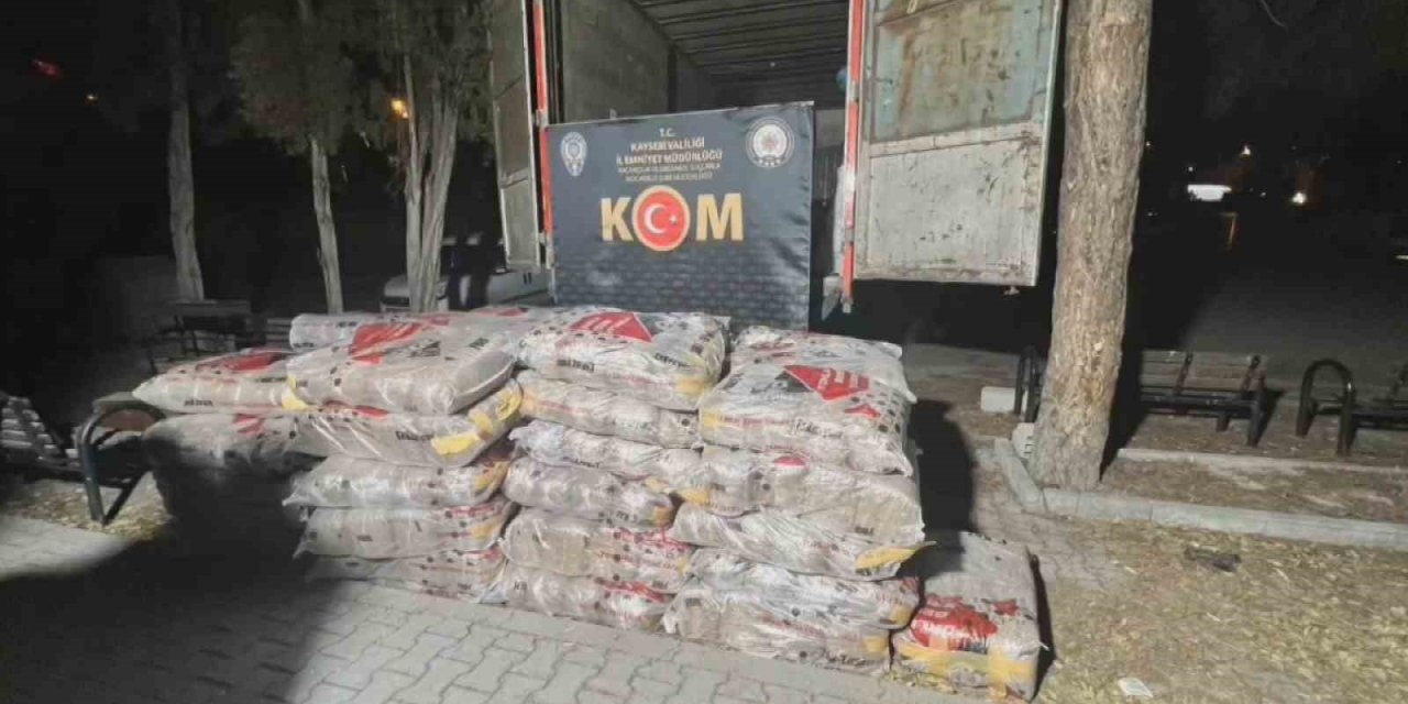 Kayseri’de 2 Ton Tütün Ele Geçirildi