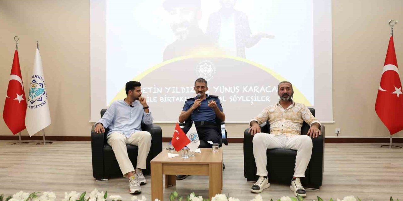 Ünlü Oyuncular Alkü’lü Öğrencilerle Söyleşide Buluştu