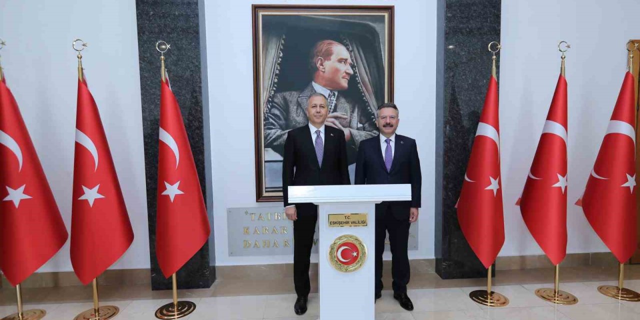Bakan Yerlikaya, Eskişehir Valiliği’ni Ziyaret Etti