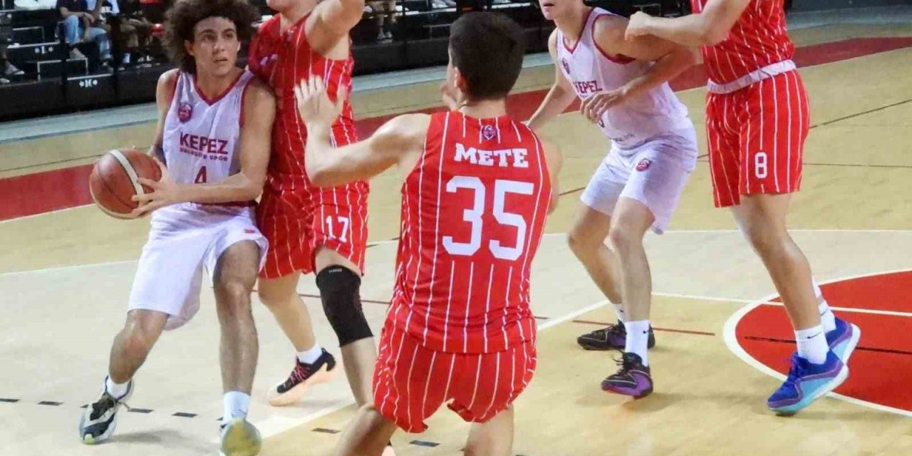 Kepez Basketbol Takımı, Geriye Düştüğü Maçı Farklı Kazandı