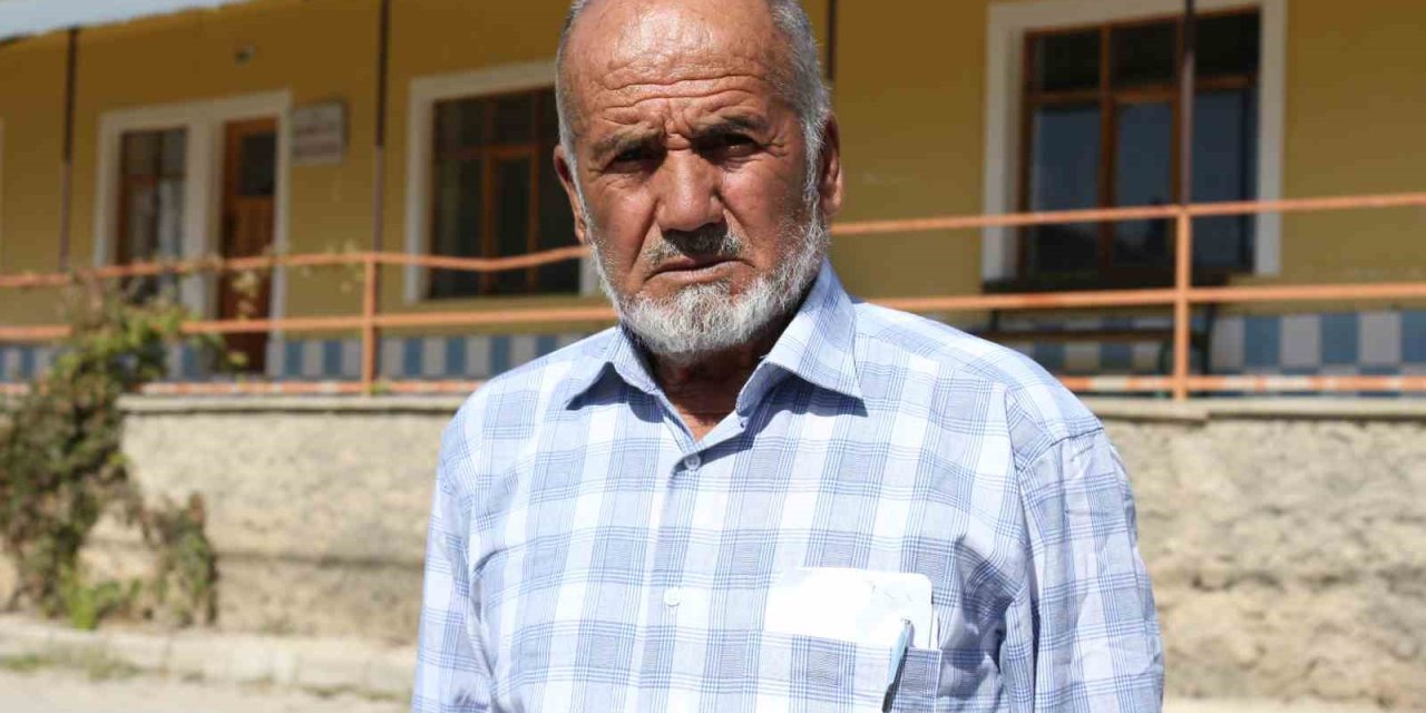 Konya’da 40 Yıldır Muhtarlık Yapmanın Gururunu Yaşıyor