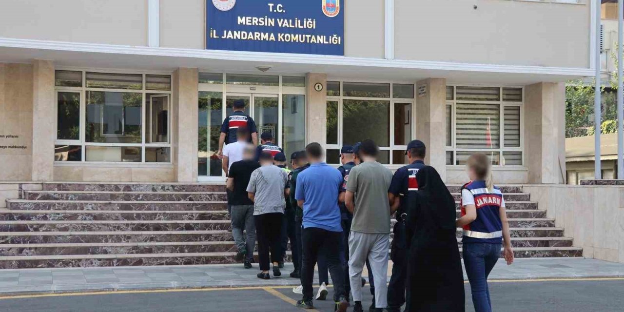 Mersin Merkezli 9 İlde Deaş Operasyonu: 13 Gözaltı