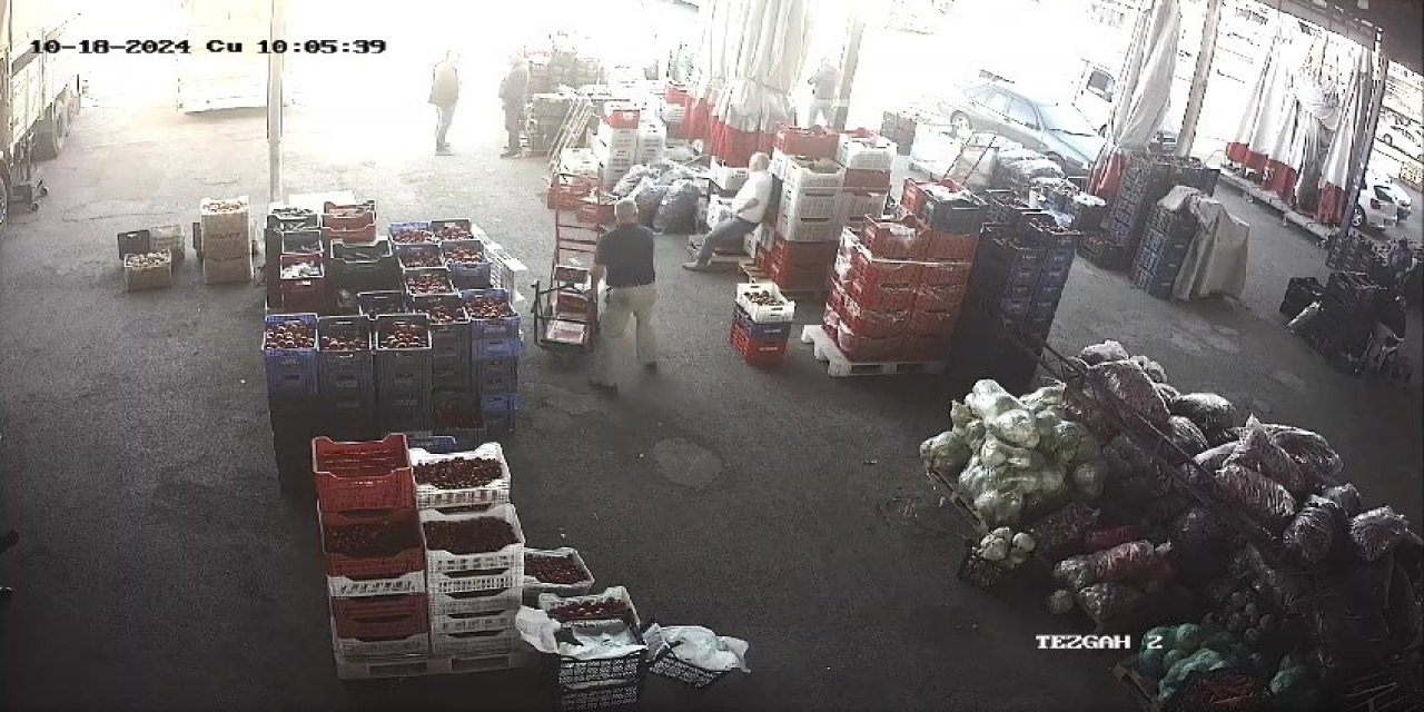 Sebze Almaya Geldiği Toptancı Halinde  Hayatını Kaybetti