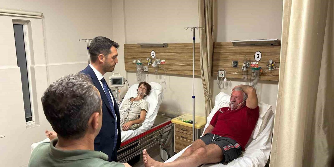 5 Yıldızlı Otelde Çıkan Yangından Etkilenen Turistlere Geçmiş Olsun Ziyareti