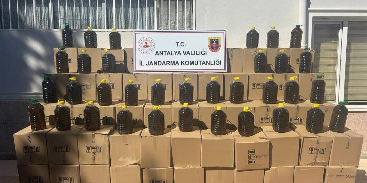 8 Bin Litre Sahte Zeytinyağı Ele Geçirildi