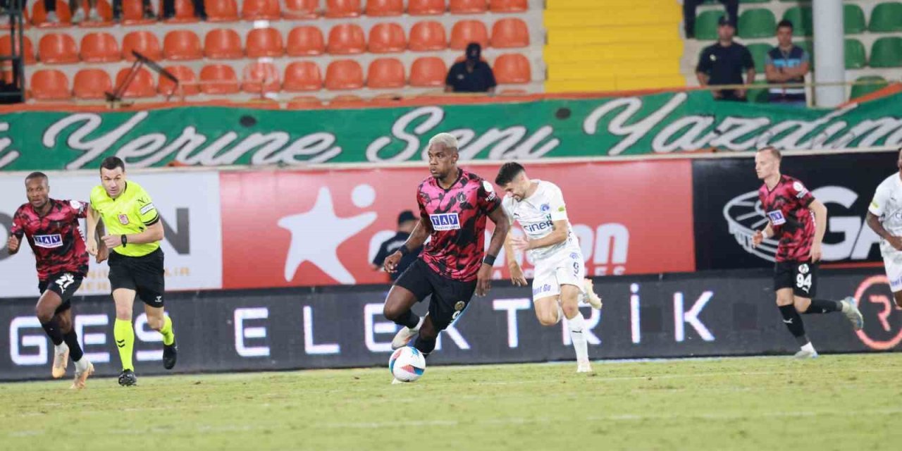 Trendyol Süper Lig: Alanyaspor: 1 - Kasımpaşa: 2 (maç Sonucu)