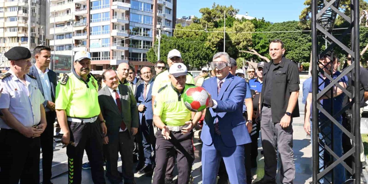 Vali Şahin: “kazaların Çok Büyük Bölümü Sürücü Hatalarından Kaynaklanıyor”