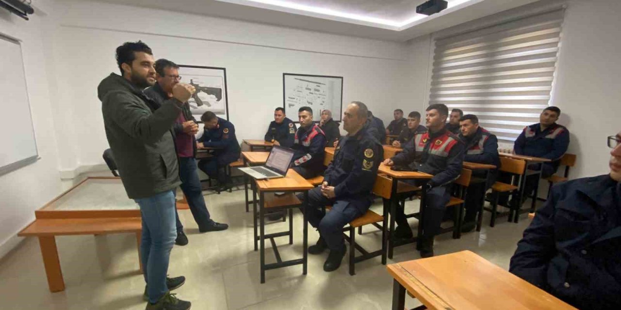 Jandarma Personeline ‘canlı Hayvan Nakli’ Eğitimi Verildi