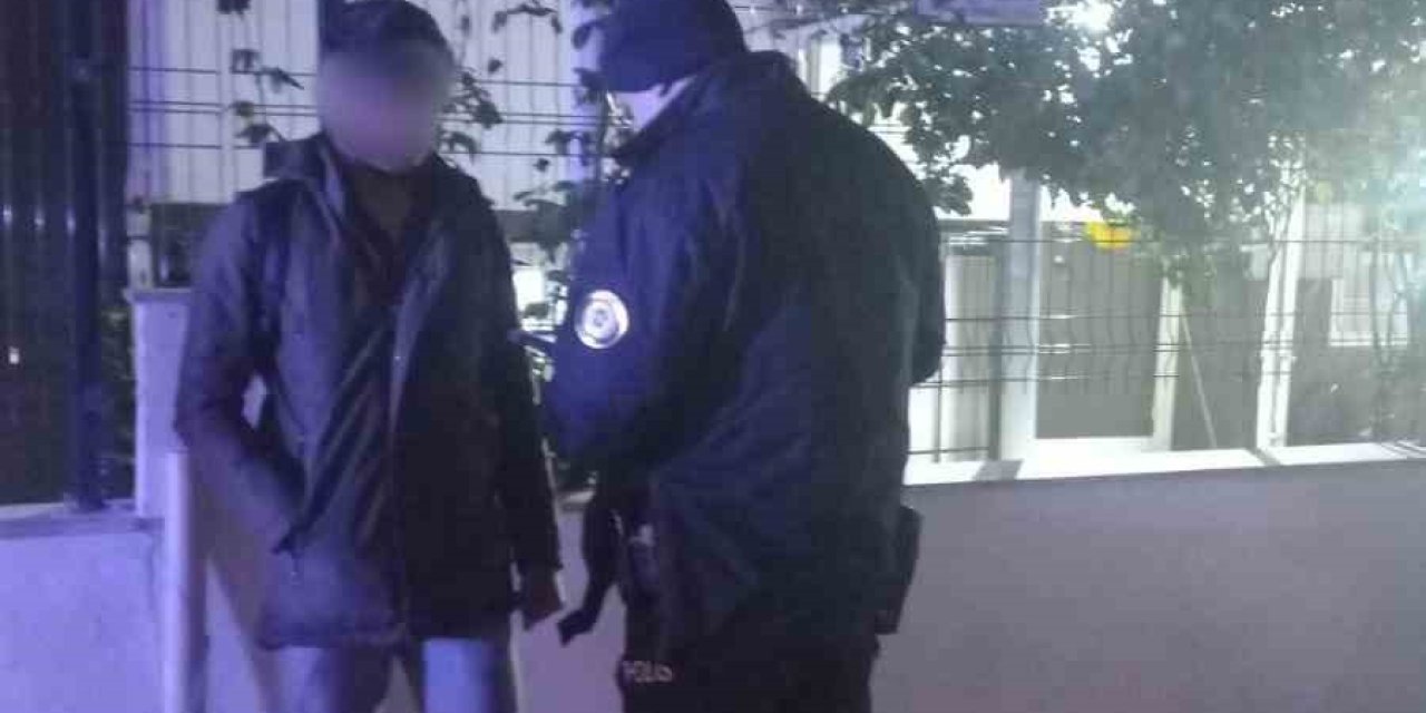 Eskişehir’de Kız Öğrenci Yurtları Çevresinde Polis Denetimi