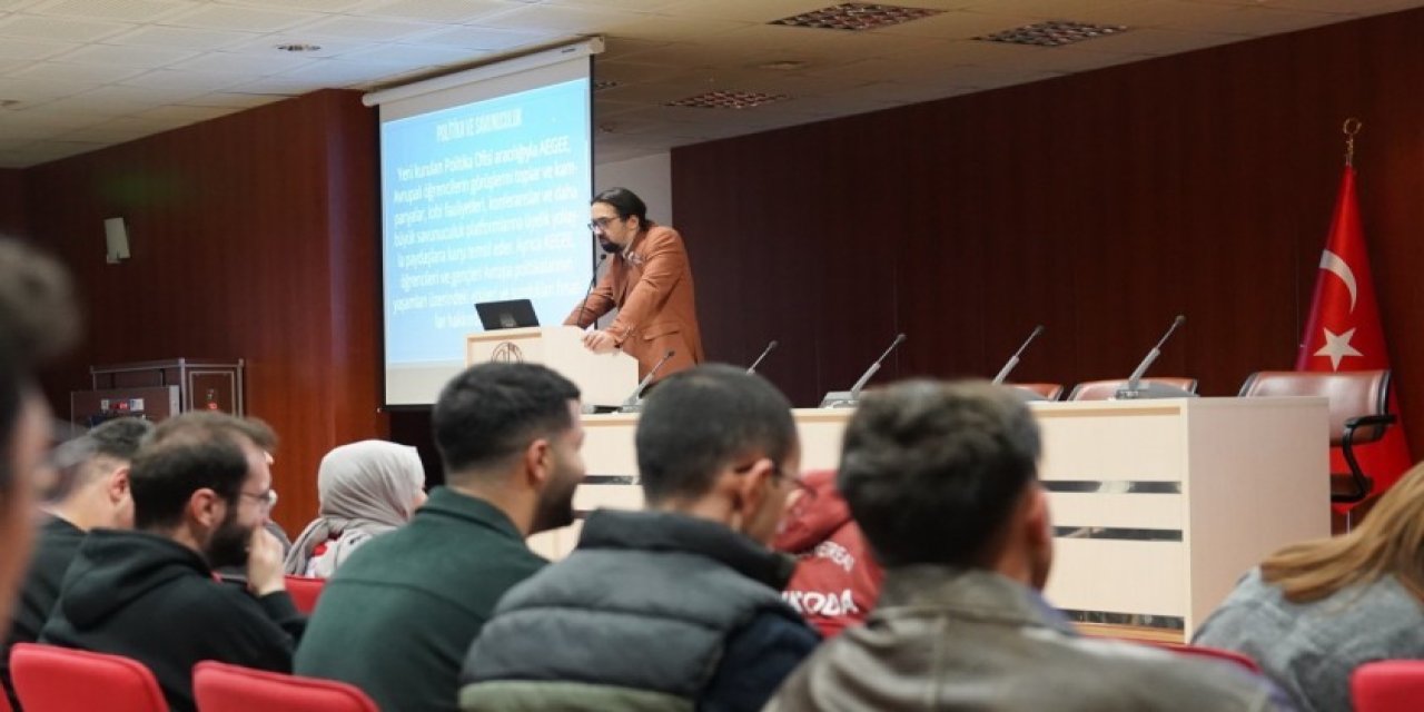 “öğrenci Kulüpleri Bilgilendirme Toplantısı” Gerçekleştirildi