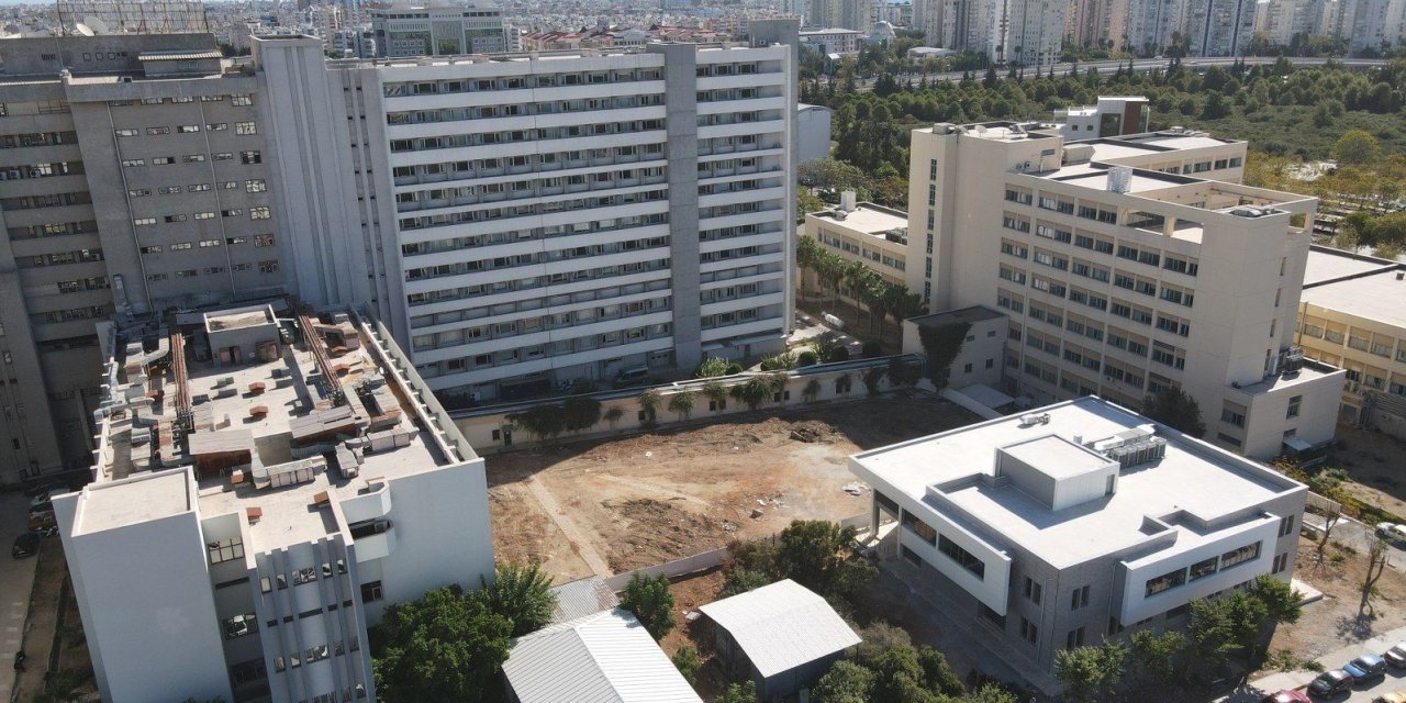 Akdeniz Üniversitesi Hastanesi’ne Çocuk Acil, Ameliyathane Ve Yoğun Bakım Binası Yapılacak