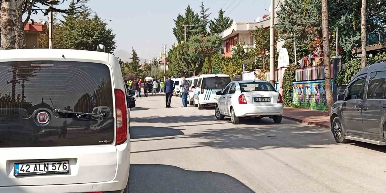 Polis Memurunu 7 Kez Bıçakladı, “uyuşturucu Kullandım Hatırlamıyorum” Dedi