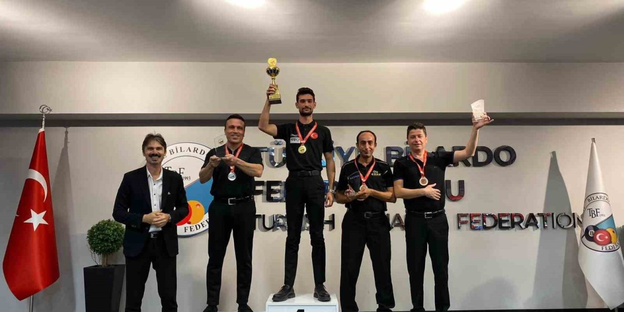 Alptekin Canözkantürkiye Şampiyonu Oldu