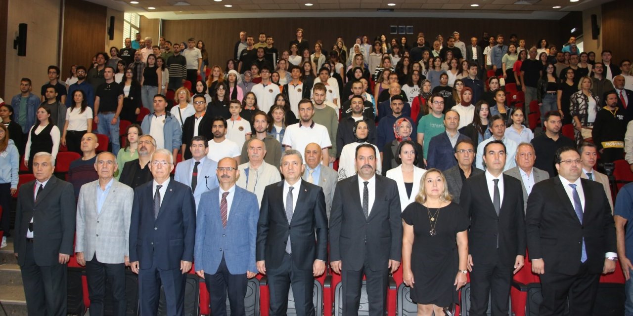 Akdeniz Üniversitesi’nde ’ziya Gökalp Paneli’ Düzenlendi