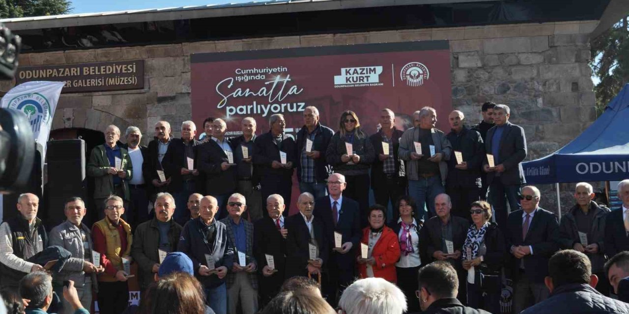 Odunpazarı’nda 2 Önemli Festivalin Açılış Programı Yoğun Katılımla Gerçekleşti