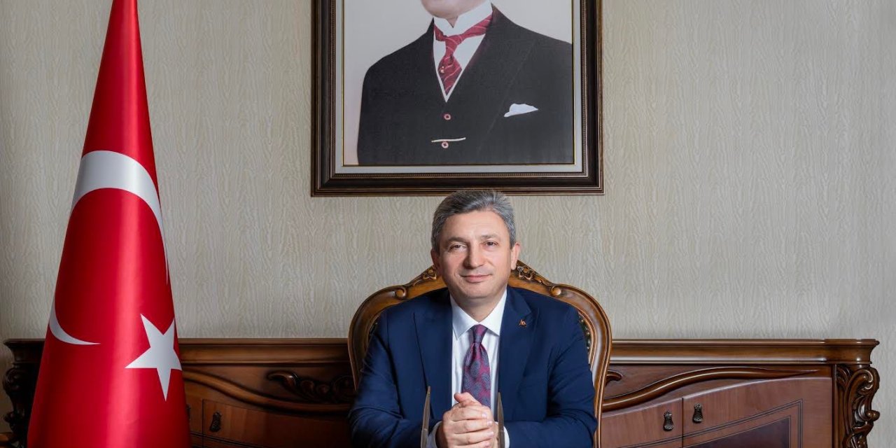 Antalya’da 29 Ekim Cumhuriyet Bayramı Mesajları