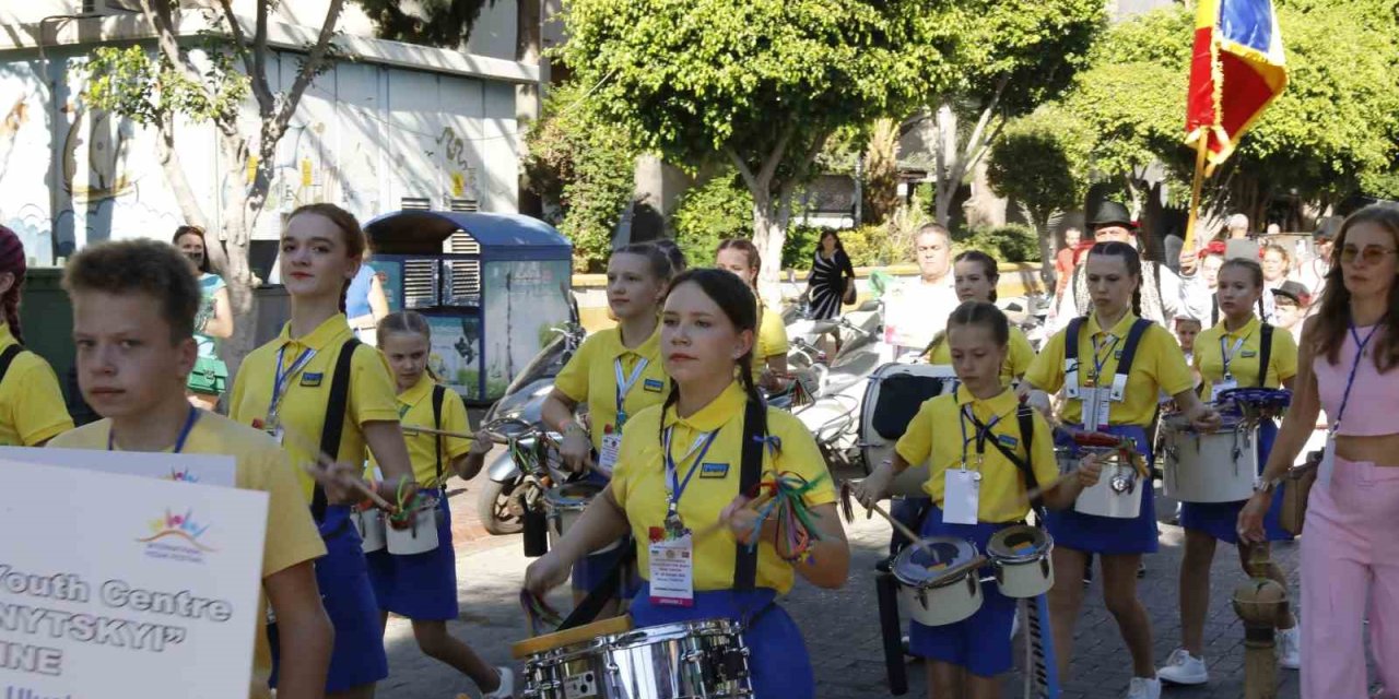 Alanya’da Dans Ve Müzik Dolu Festival