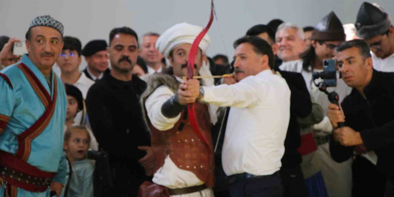 Vali Çiçek: “türk Gençliğinin Milli Şuuru Devam Ettiği Sürece Türkiye Asla Yıkılmaz Ve Bölünmez”