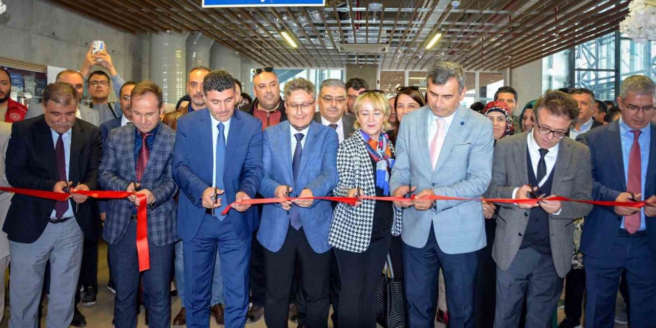 Necmettin Erbakan Üniversitesinde “genç Ofis” Açıldı