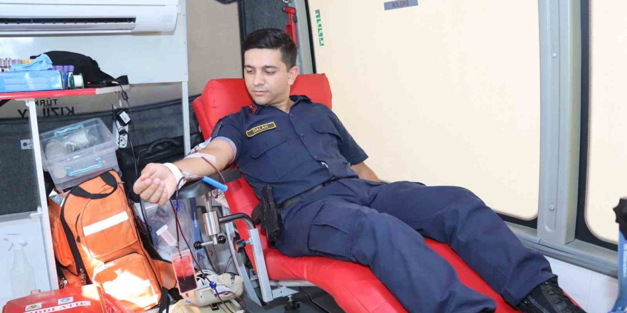 Mersin’de Jandarmadan Kan Bağışına Destek