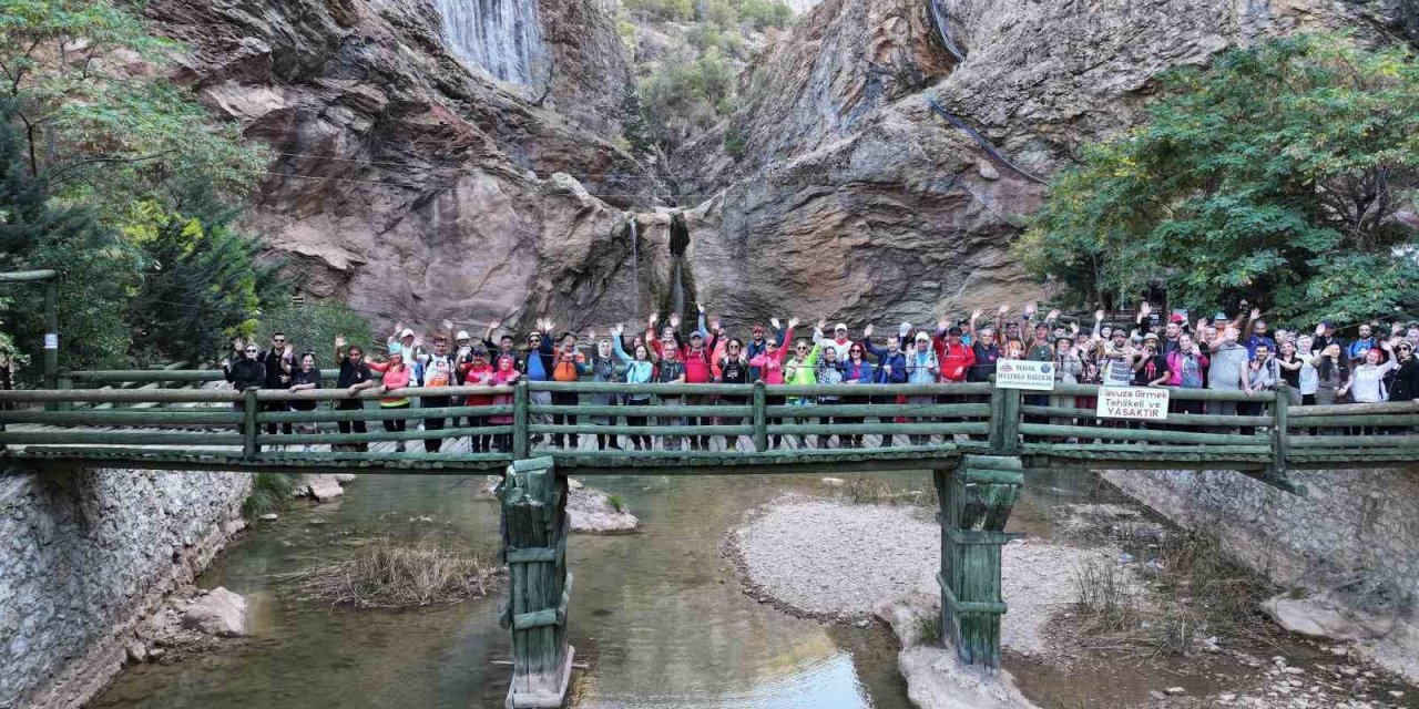 Konya Büyükşehir Tarihi Yürüyüş Rotalarıyla Turizme Katkı Sağlıyor
