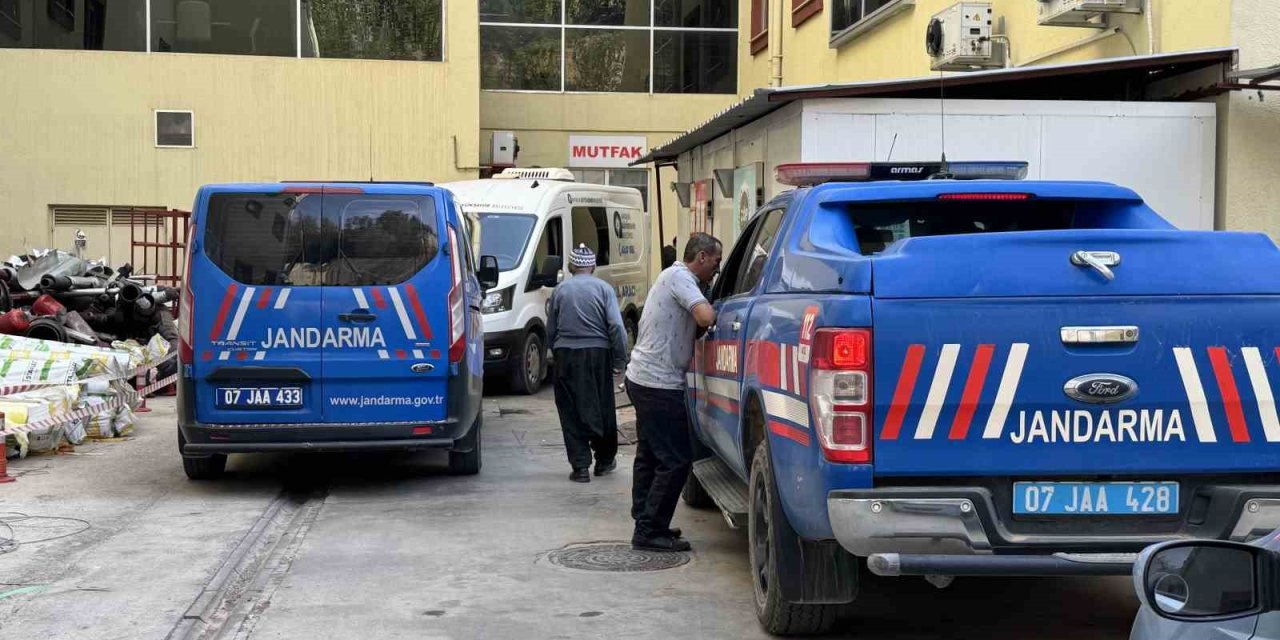 Bahçe Temizliği İçin Yaktığı Ateşe Düşerek Hayatını Kaybetti