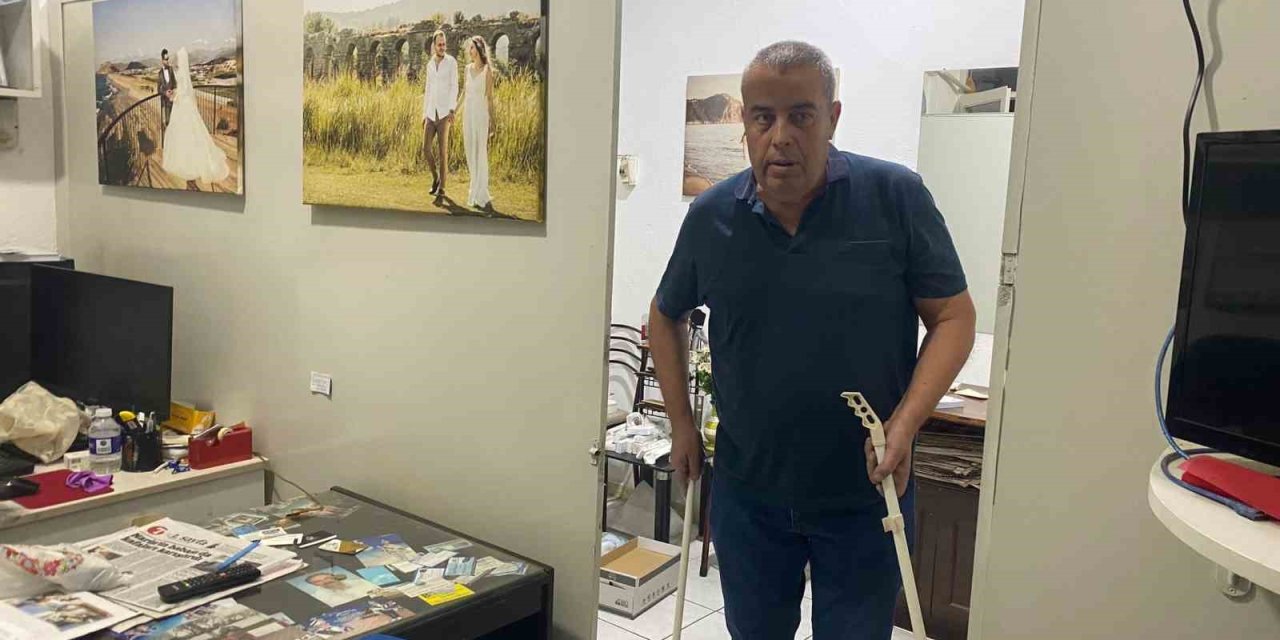 Sabah İşyerine Gelen Fotoğrafçıya Hırsız Şoku