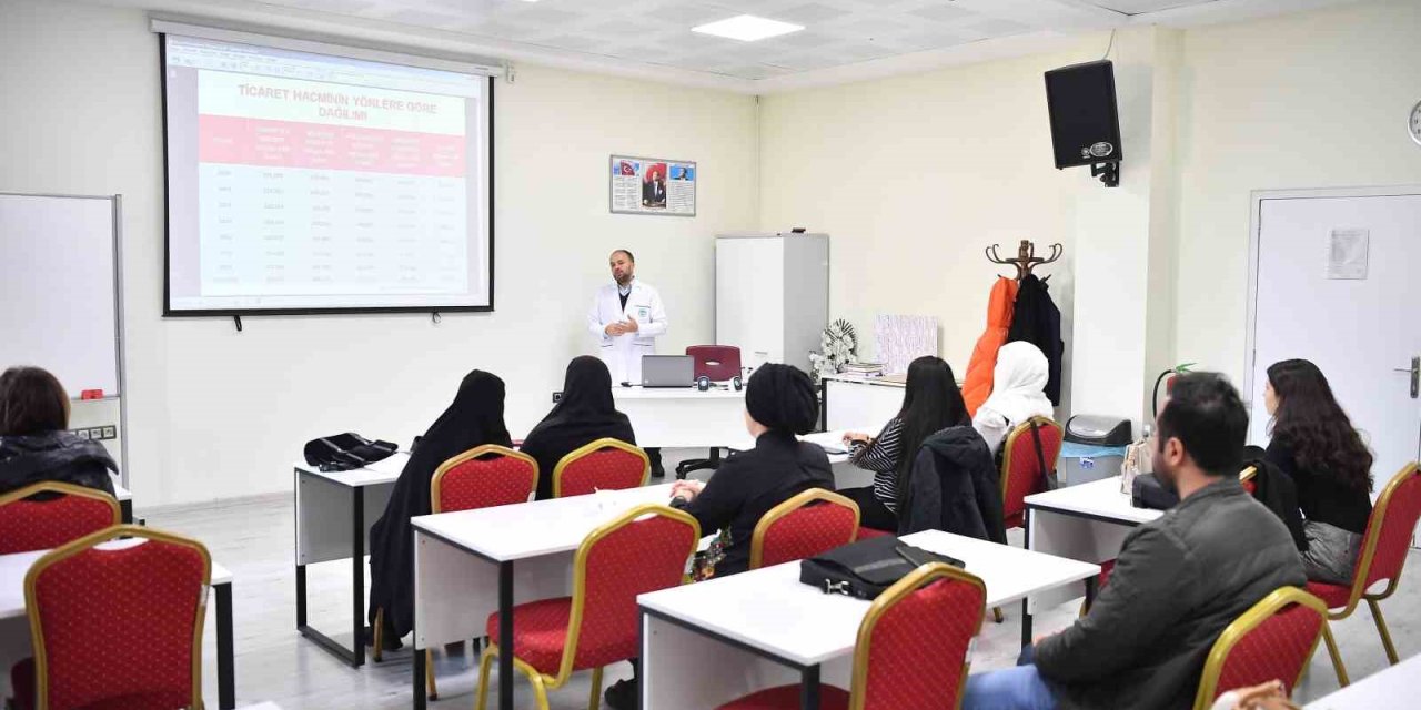 Kaymek’te Kursiyerler Yeteneklerini Geliştiriyor