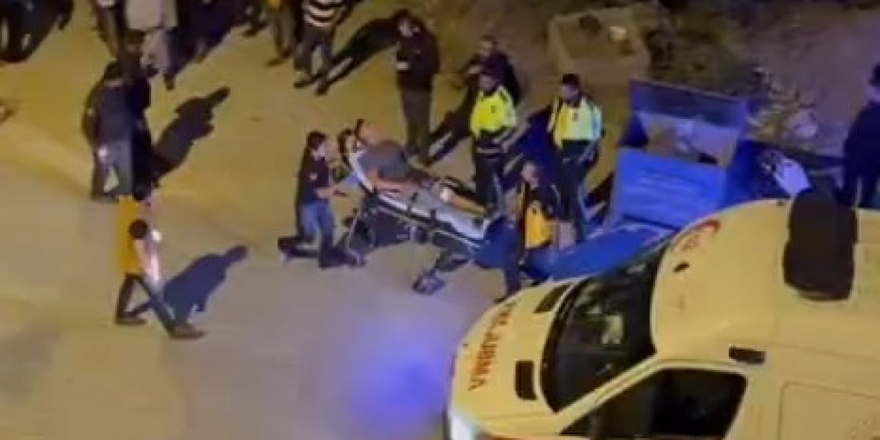 Kendisini Takip 2 Kişiyi Bacaklarından Vurup Polise Teslim Oldu