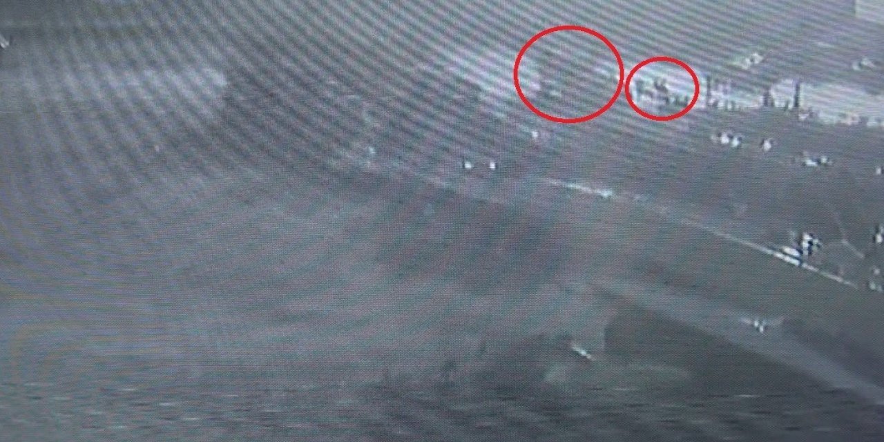 Şerit İhlali Yapan Hafif Ticari Araca Motosiklet Çarptı: 1’i Ağır 2 Yaralı