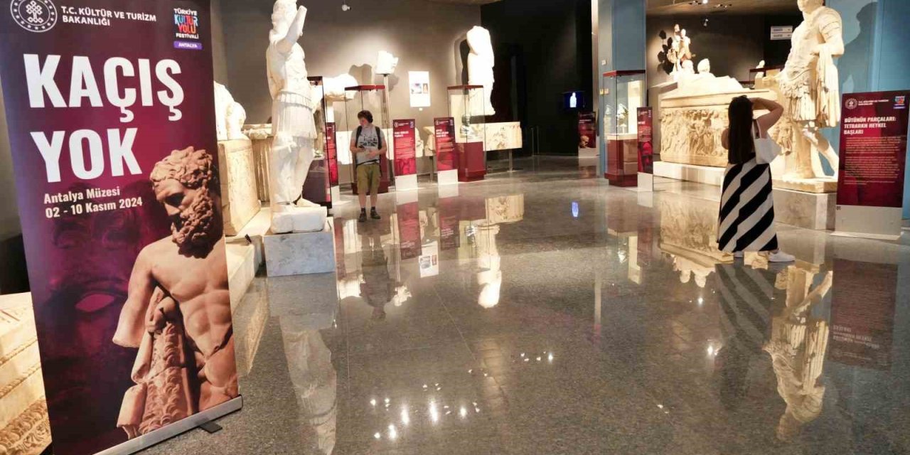 Ait Olduğu Topraklara Kazandırılan Eserler Ve Hikayeleri ’kaçış Yok’ Sergisiyle Antalya’da